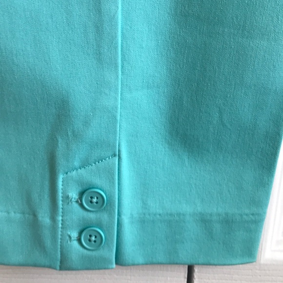 Cropped cotton pants in size 6 - Picture 3 of 5